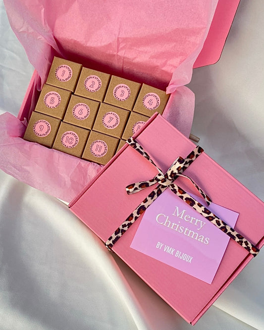 Calendrier de l’avent 24 cases doré